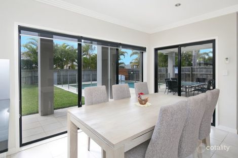 Property photo of 17 Mallan Terrace Birkdale QLD 4159