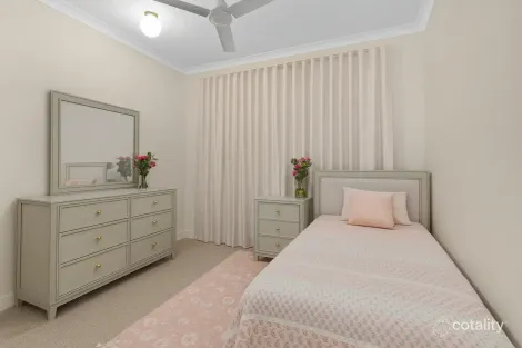 Property photo of 36 Pendula Circuit Forest Lake QLD 4078