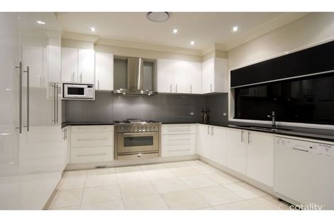 Property photo of 17 Mallan Terrace Birkdale QLD 4159