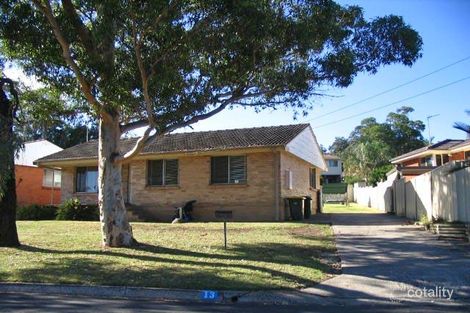 Property photo of 13 Henricks Parade Mount Warrigal NSW 2528