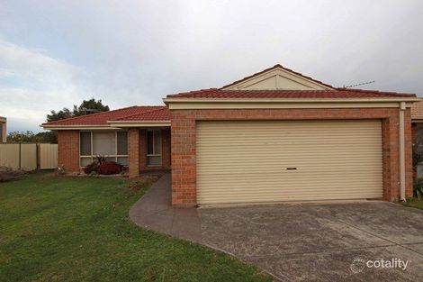 Property photo of 7 Balmaceda Court Berwick VIC 3806