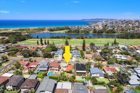 Property photo of 12 Ross Street North Curl Curl NSW 2099