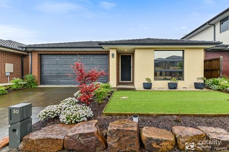 50 Walhallow Dr, Clyde North, VIC 3978