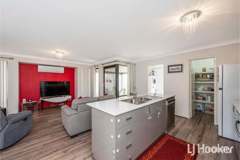 Property photo of 15 Ventura Way Meadow Springs WA 6210