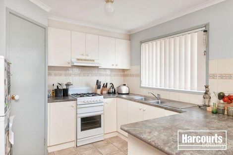 Property photo of 1 Celeste Court Berwick VIC 3806