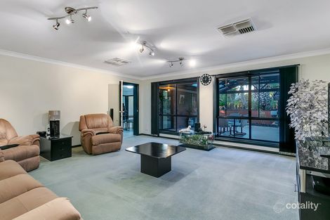 Property photo of 19 Candover Crescent Huntfield Heights SA 5163