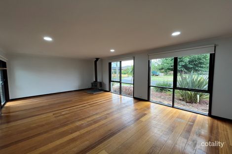 Property photo of 12 Parnell Crescent Gladstone Park VIC 3043