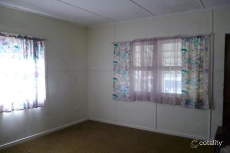 Property photo of 26 Messines Crescent Miami QLD 4220