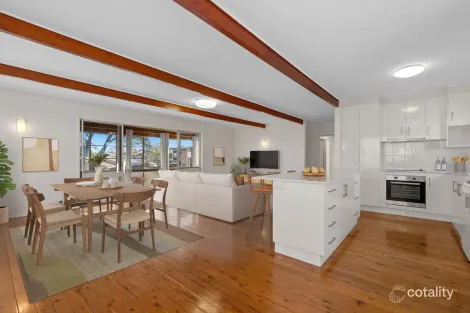 4 Charlmay St, Prince Henry Heights, QLD 4350