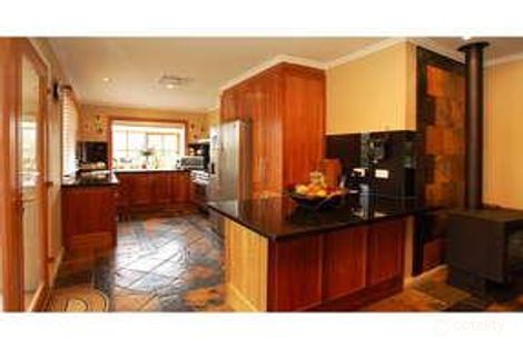 Property photo of 4 Byron Court Glenroy VIC 3046