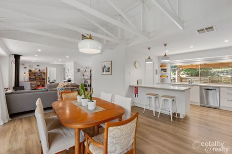 15 Baden Powell Dr, Healesville, VIC 3777