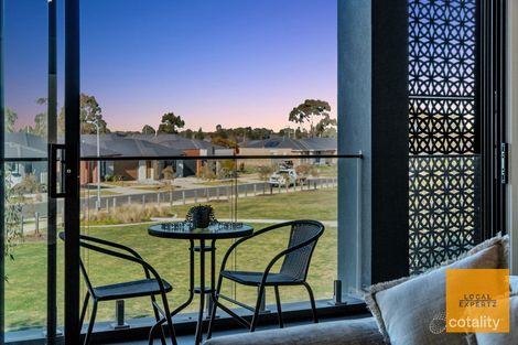 Property photo of 19 Bodega Walk Brookfield VIC 3338