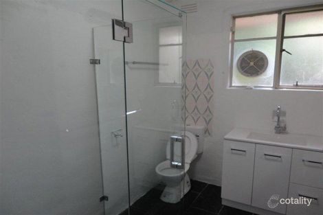 Property photo of 6 Wykeham Court Frankston VIC 3199