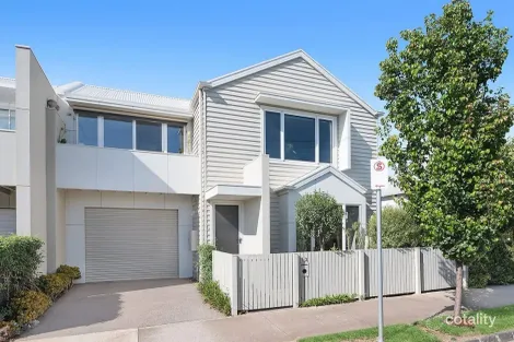 13 Collins St, Geelong West, VIC 3218
