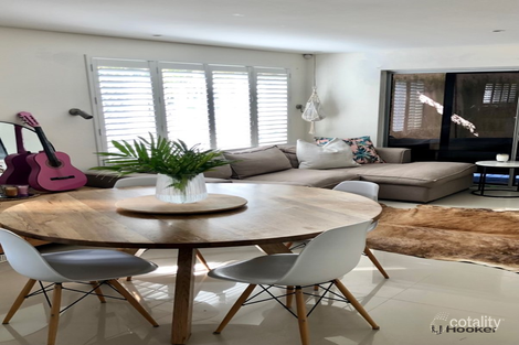 Property photo of 1/80 Sarawak Avenue Palm Beach QLD 4221
