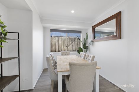 Property photo of 14 Oxford Close Sippy Downs QLD 4556