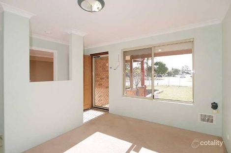 Property photo of 7 Bindoon Loop Huntingdale WA 6110