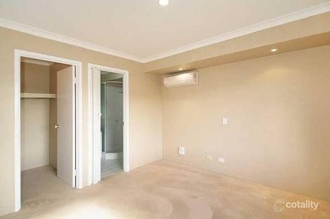 Property photo of 7 Bindoon Loop Huntingdale WA 6110