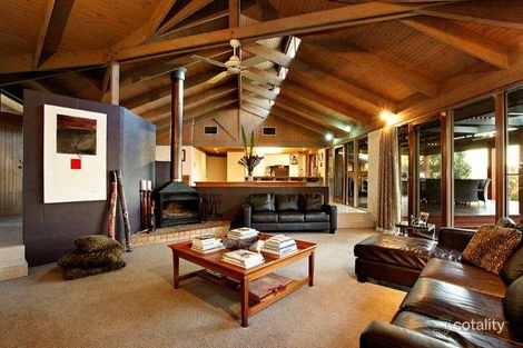 Property photo of 4 Curtain Road Hurstbridge VIC 3099