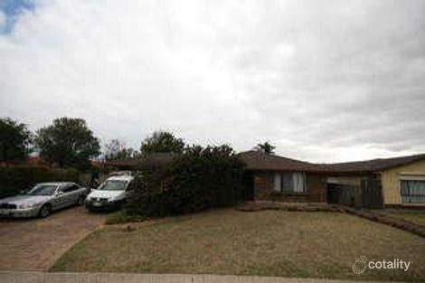 13 Lerunna Ave, Hallett Cove, SA 5158