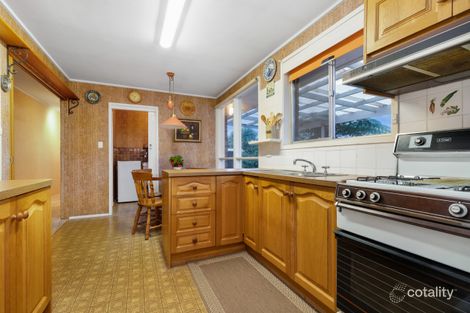 Property photo of 11 Redfern Crescent Mulgrave VIC 3170
