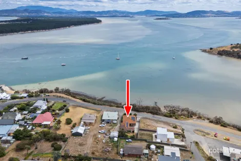 Property photo of 52 Lewisham Scenic Drive Lewisham TAS 7173