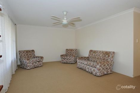 Property photo of 16 Requa Crescent Warnbro WA 6169