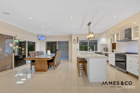 Property photo of 17 Sargood Drive South Morang VIC 3752