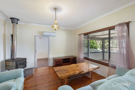 Property photo of 15 Liamena Avenue San Remo NSW 2262
