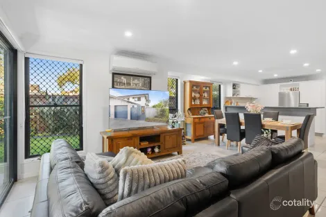 Property photo of 1/9 Kappella Street Kippa-Ring QLD 4021