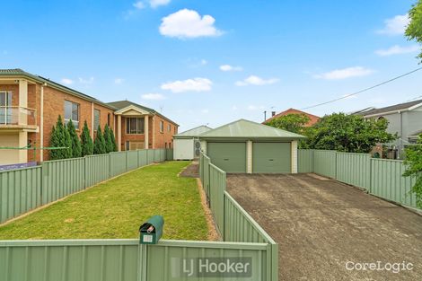 Property photo of 31 Paroo Avenue Eleebana NSW 2282