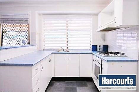 Property photo of 19 John Hunter Grove Mount Annan NSW 2567
