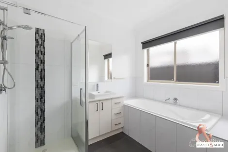 Property photo of 3 Dogwood Way Mernda VIC 3754