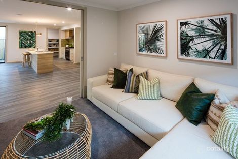 916 Hikari Cres, Cranbourne South, VIC 3977