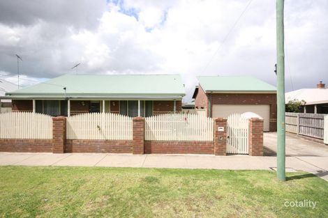 11 Chapel St, Whittington, VIC 3219