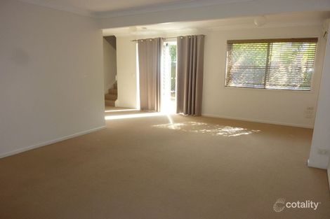 Property photo of 2/20 Coyne Street Sherwood QLD 4075