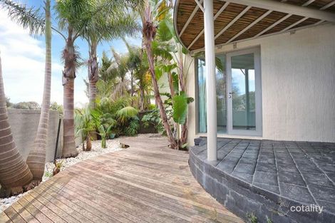 Property photo of 2/59-61 Ormond Esplanade Elwood VIC 3184