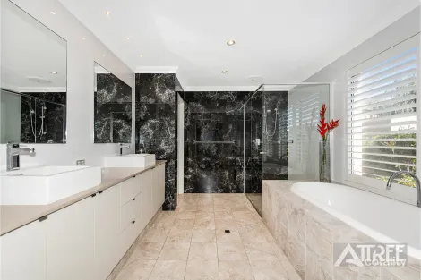 Property photo of 23 Aldenham Drive Southern River WA 6110