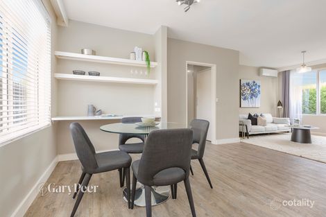 Property photo of 2/33 Coorigil Road Carnegie VIC 3163
