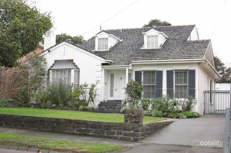 Property photo of 21 Staughton Road Glen Iris VIC 3146