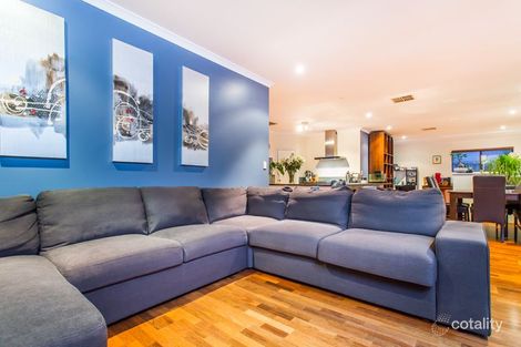 Property photo of 37 Blue Mountain Circuit Aubin Grove WA 6164