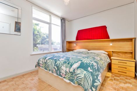 Property photo of 4/37 Myrnong Crescent Ascot Vale VIC 3032