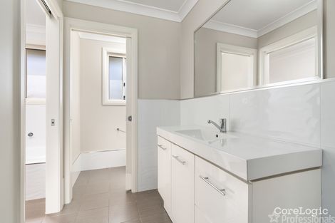 Property photo of 2 Agate Street Orange NSW 2800