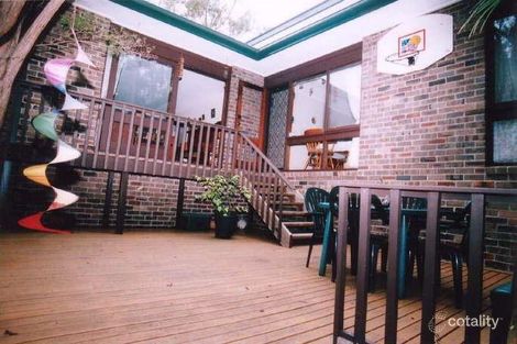 Property photo of 11 Bertana Crescent Warriewood NSW 2102
