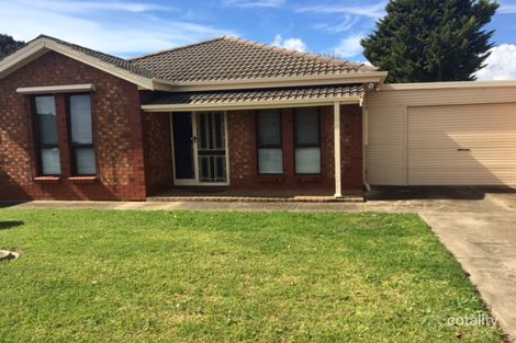 9 Links Rd, Novar Gardens, SA 5040