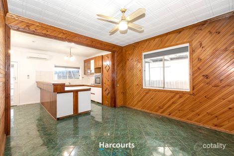 Property photo of 19 Elsey Road Reservoir VIC 3073