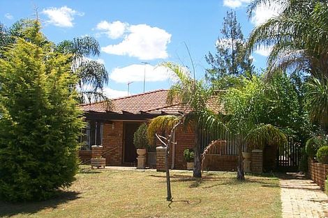 Property photo of 4 Nash Street Kelmscott WA 6111