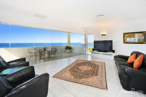 Property photo of 40 Wavecrest Drive Castaways Beach QLD 4567