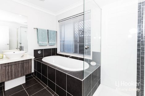 Property photo of 13 Bonney Court Warner QLD 4500