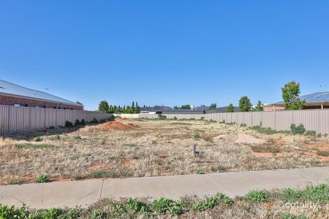 Property photo of 40 Betty Krake Drive Red Cliffs VIC 3496